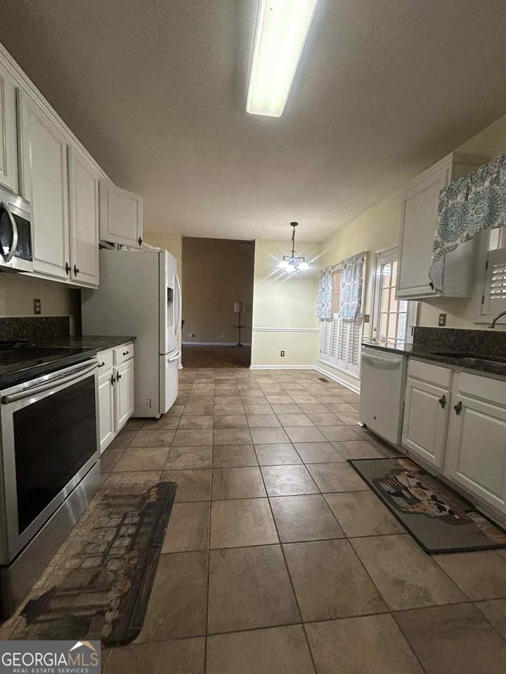 128 Ashton Dr - Photo 6 of 28