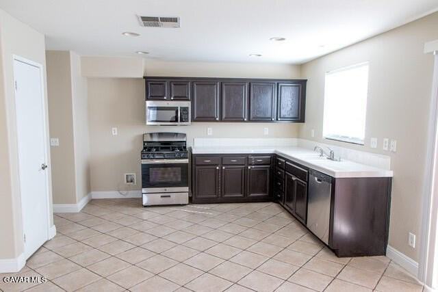 40265 Maravilla Dr - Photo 4 of 10