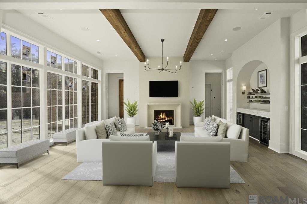 723 Adelia Ln - Photo 6 of 28