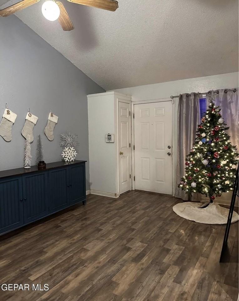 876 Fragrant Ash Pl - Photo 2 of 9