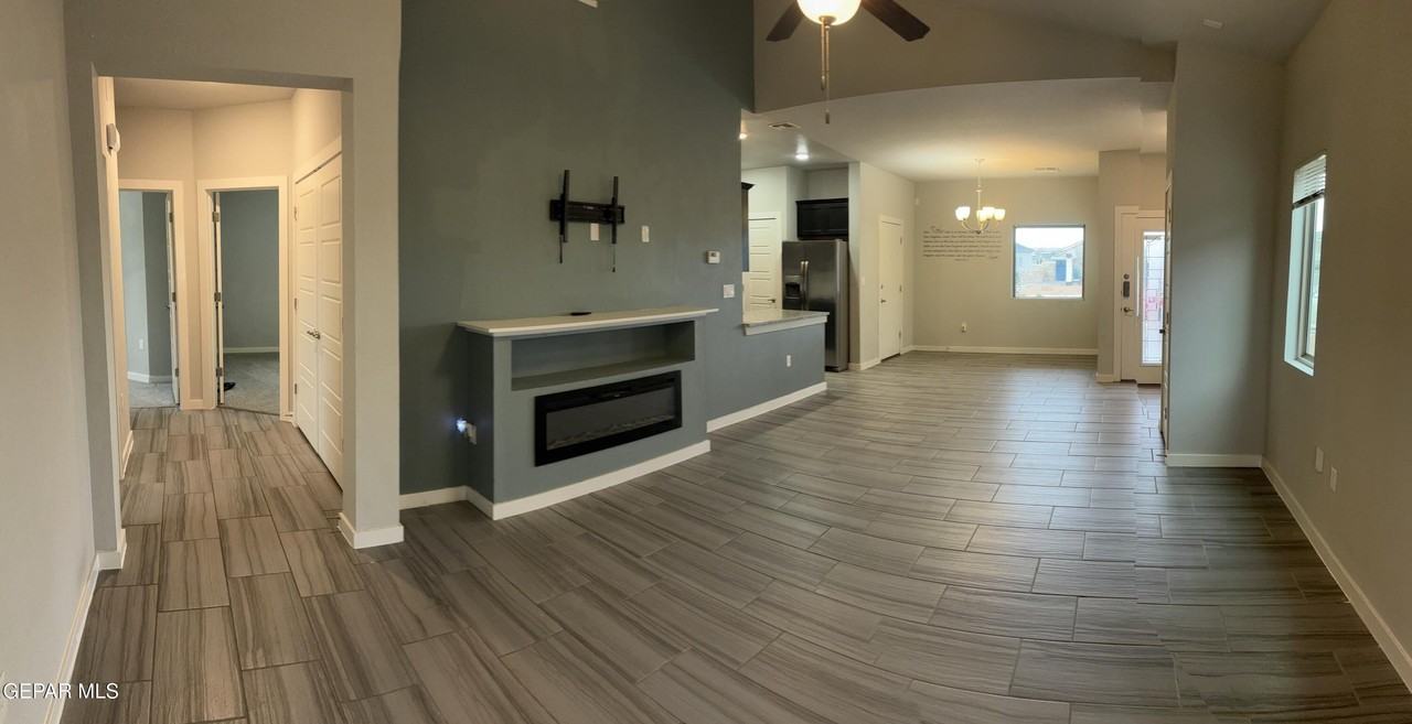 10129 Red Valley St - Photo 7 of 16