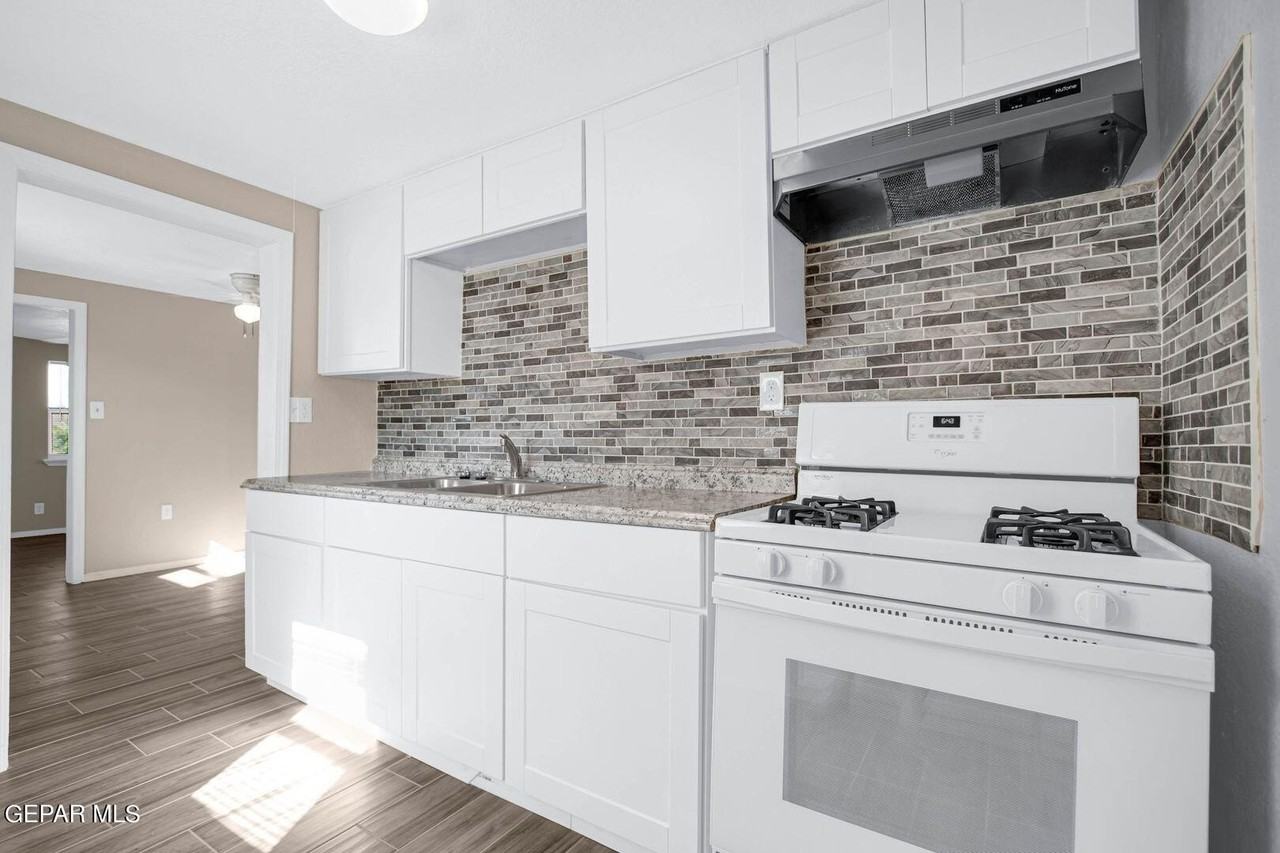 7182 Ponce Dr Unit C #C - Photo 5 of 10