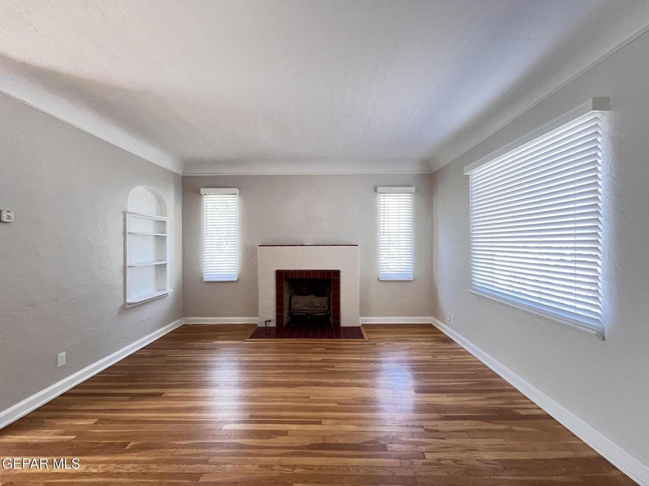 2119 N Stanton St Unit A #A - Photo 3 of 21