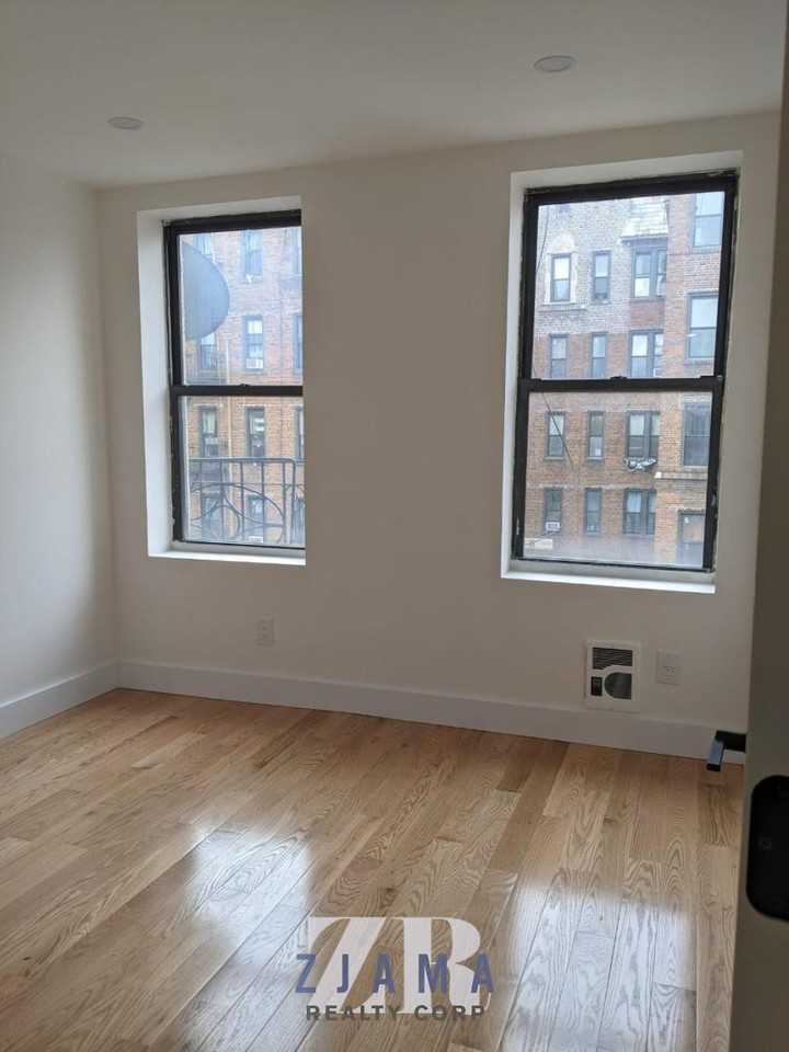 25 E 21st St - Photo 6 of 7