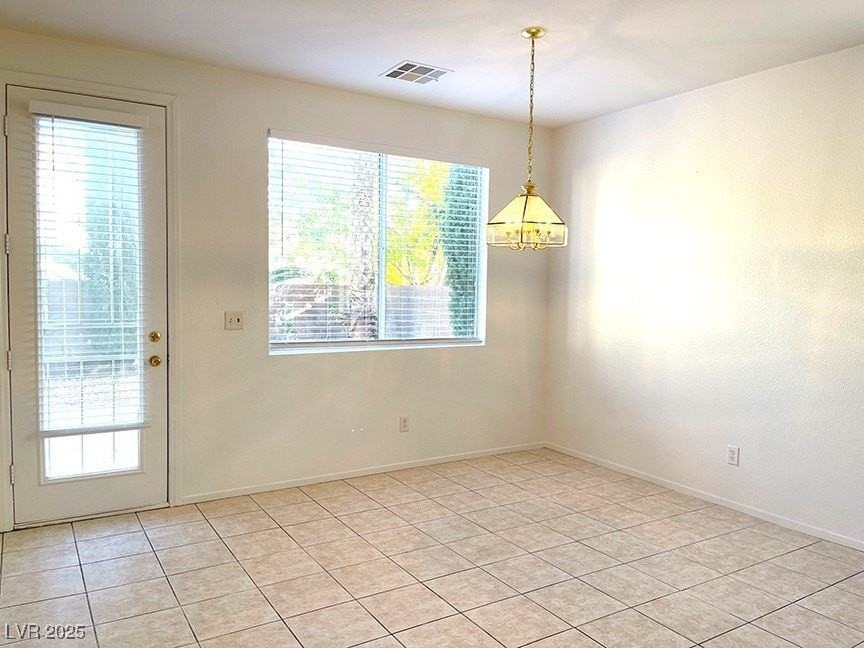 4638 San Vito St - Photo 5 of 25