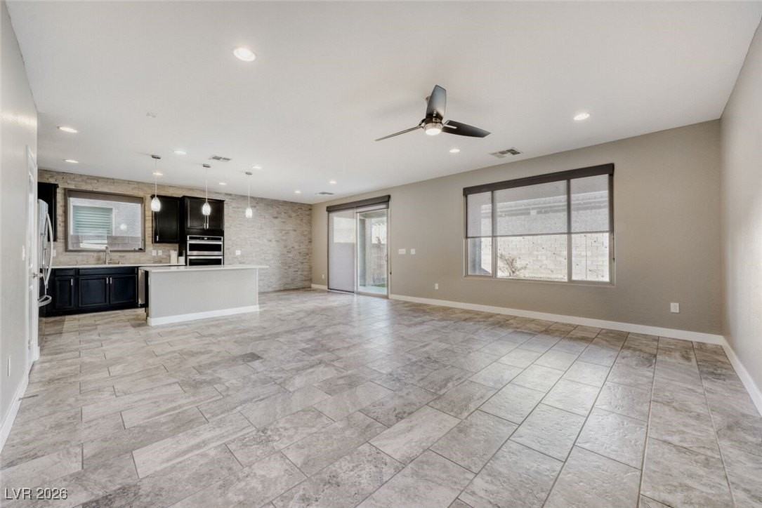 9061 Field Maple St - Photo 7 of 37