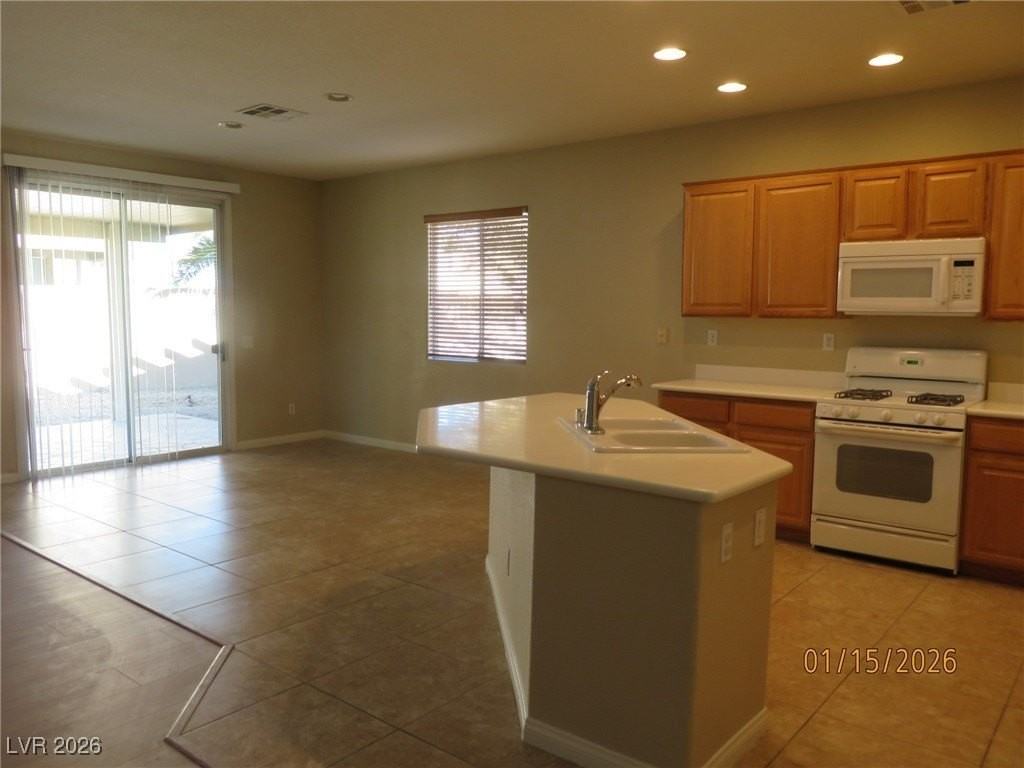 6294 Canvasback Ave - Photo 3 of 14