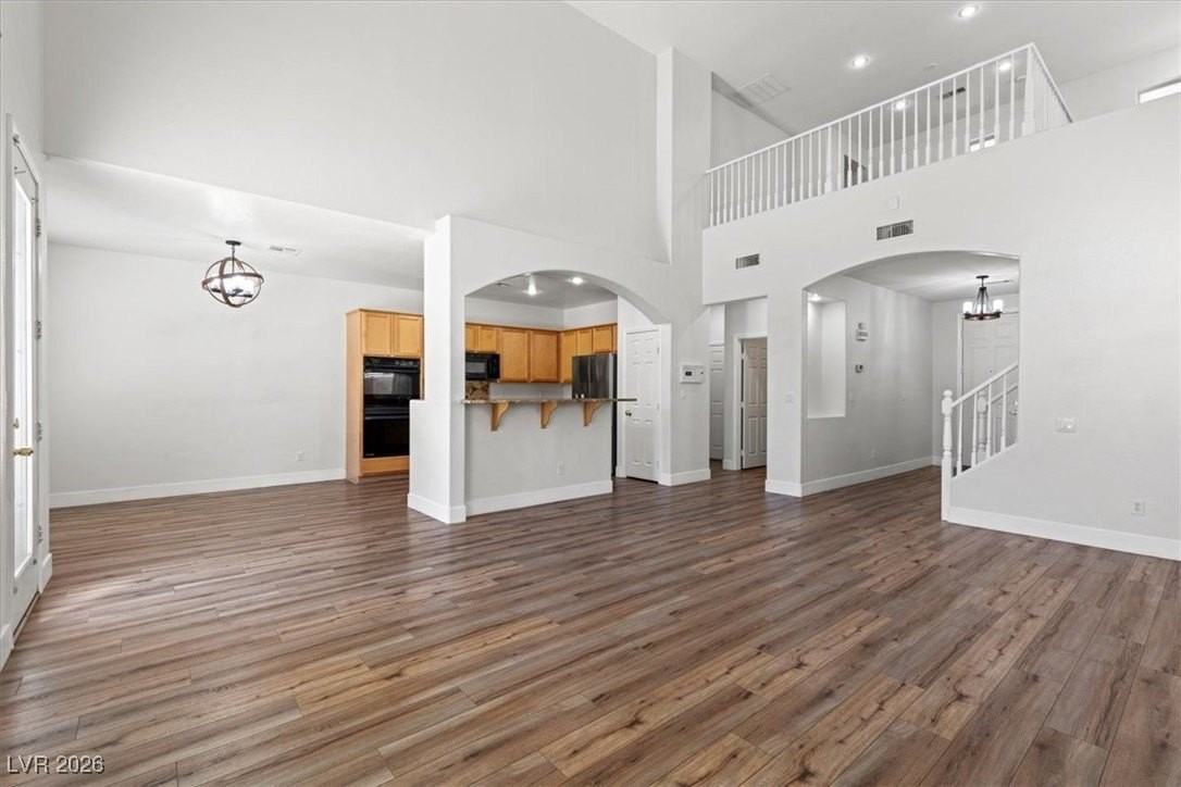 4905 Pounding Surf Ave - Photo 7 of 36