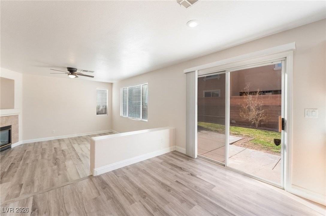 4749 Arial Ridge St - Photo 7 of 27