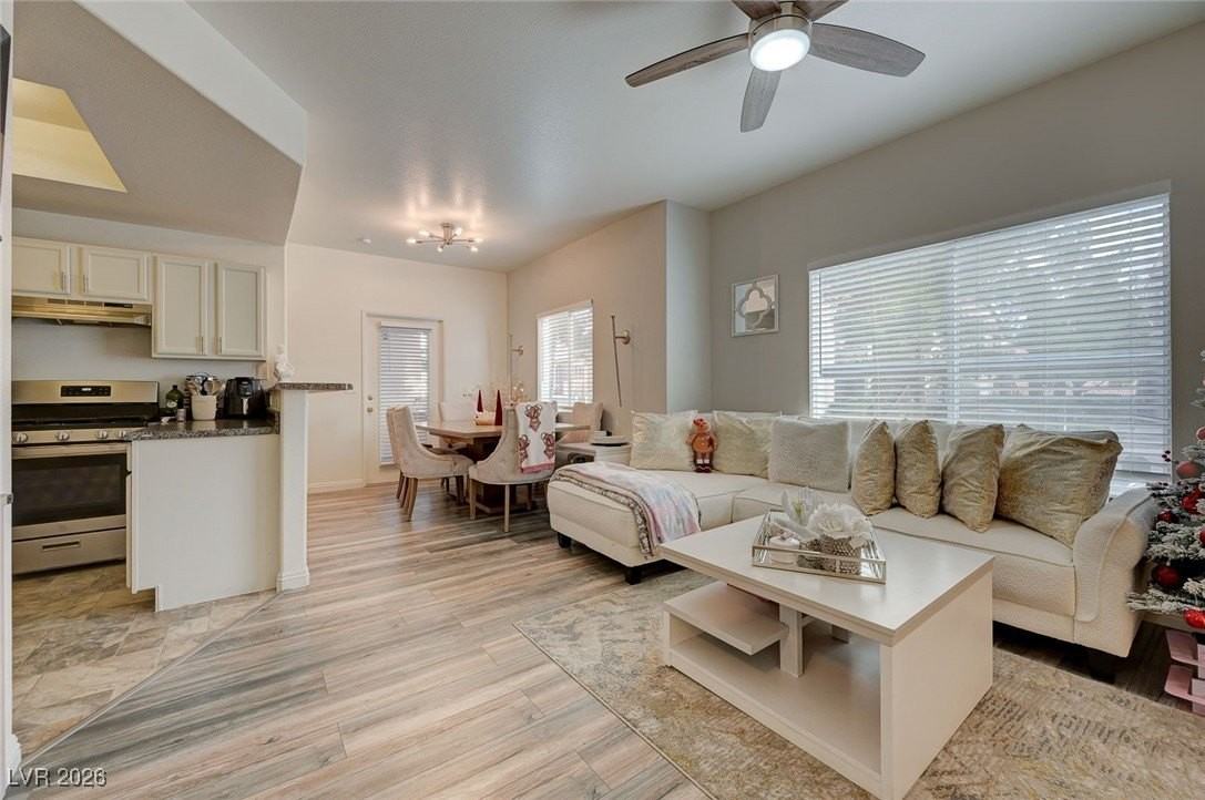 9580 W Reno Ave #134 - Photo 3 of 26