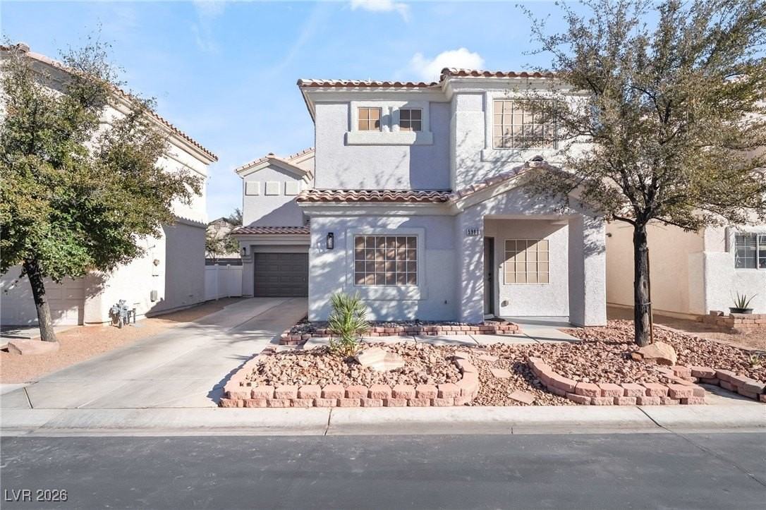 5980 Gentleslope St - Photo 2 of 38