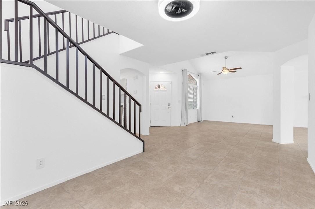 7600 Beverly Hills Dr - Photo 7 of 36