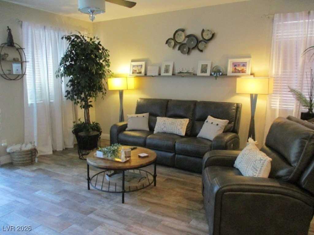 3925 Jamison Park Ln - Photo 2 of 31