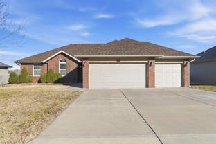 205 E Lapis Ave - Photo 1 of 1