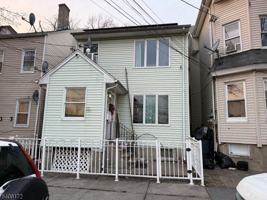 featured image of 77 Garfield Ave #2