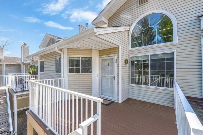 20 Academy Ct - Photo 4 of 33