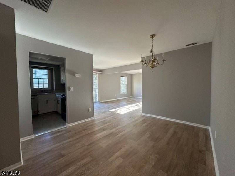 95 Jamestown Rd #95 - Photo 6 of 15