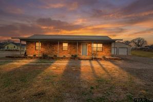 featured image of 10134 Fm 346 E