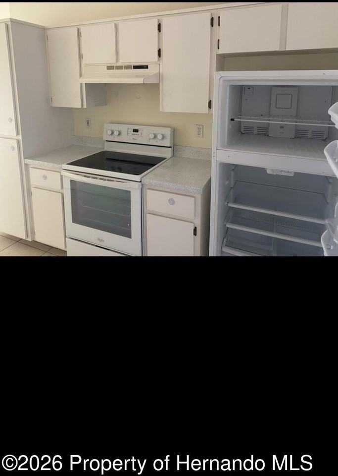 2789 Landover Blvd - Photo 3 of 9