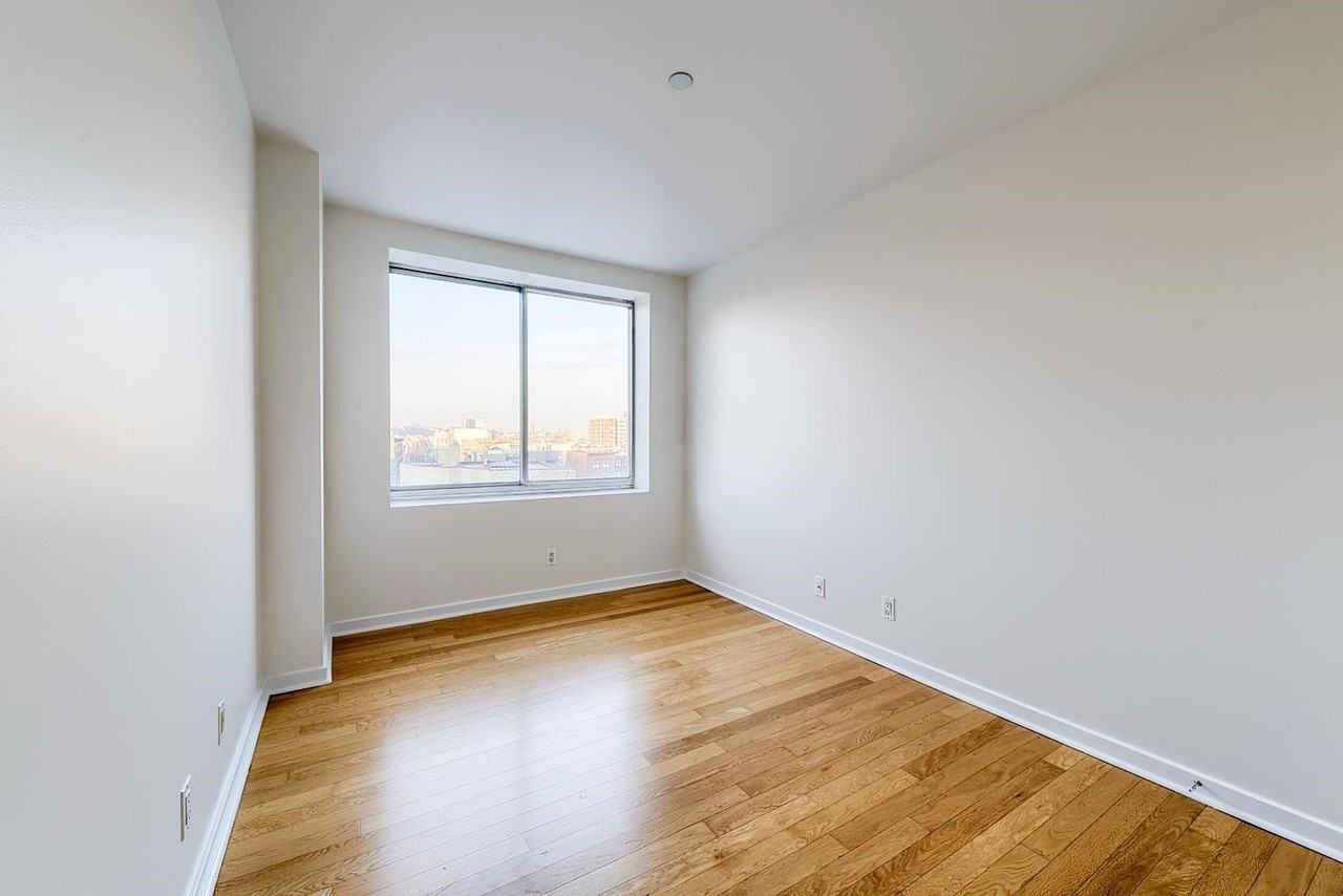 689 LUIS M MARIN BLVD #702 - Photo 5 of 9