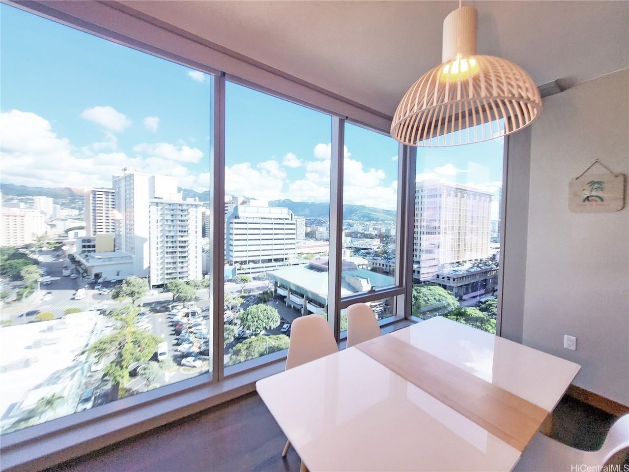 1555 Kapiolani Blvd Apt 1012 #1012 - Photo 6 of 22