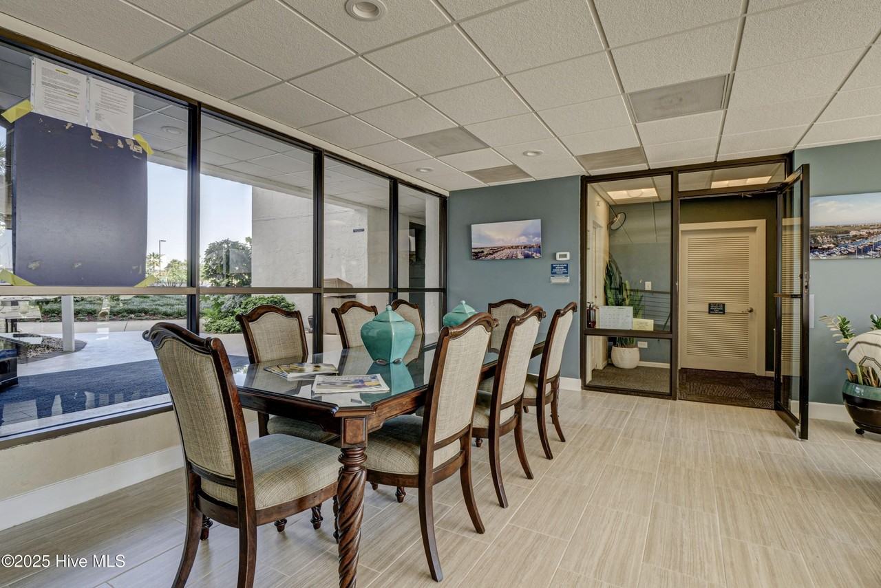 322 Causeway Dr Ste 207 - Photo 5 of 46