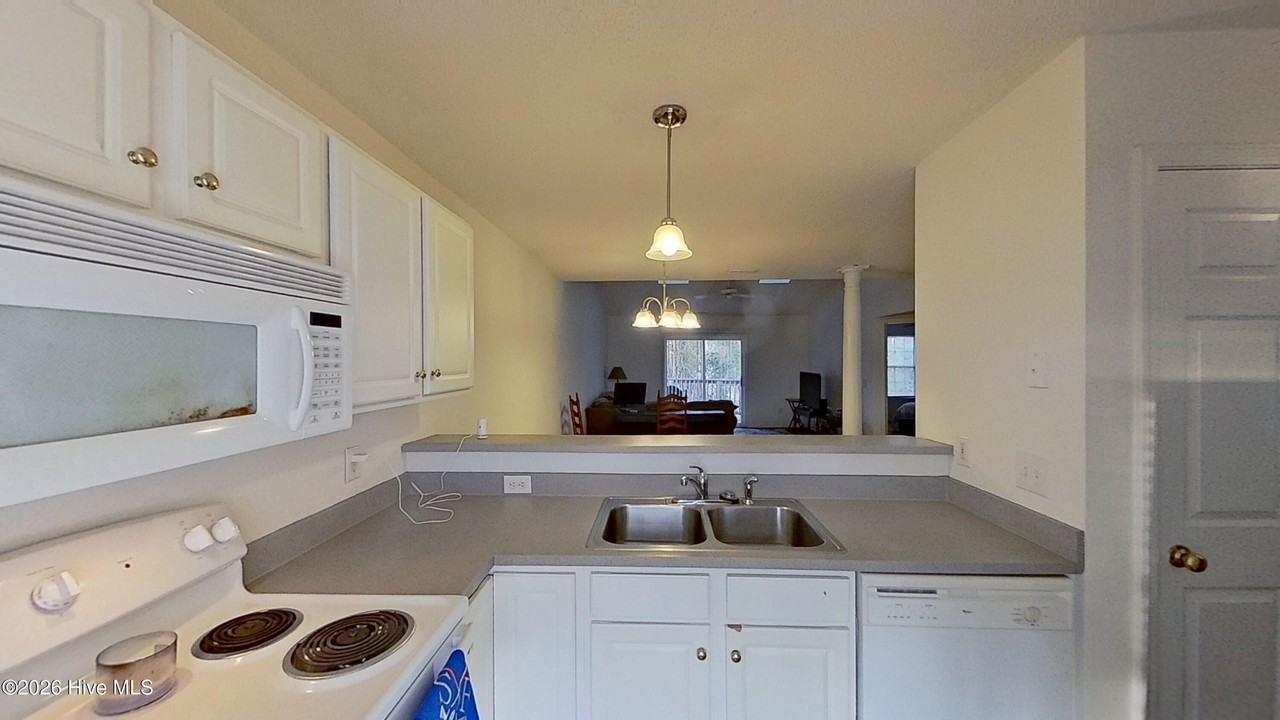 4619 Mcclelland Dr Unit 202 #202 - Photo 7 of 23