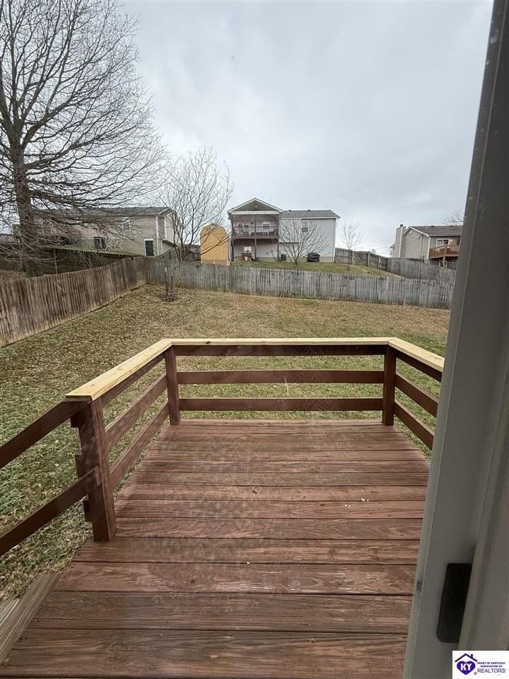 114 Monroe St - Photo 6 of 23