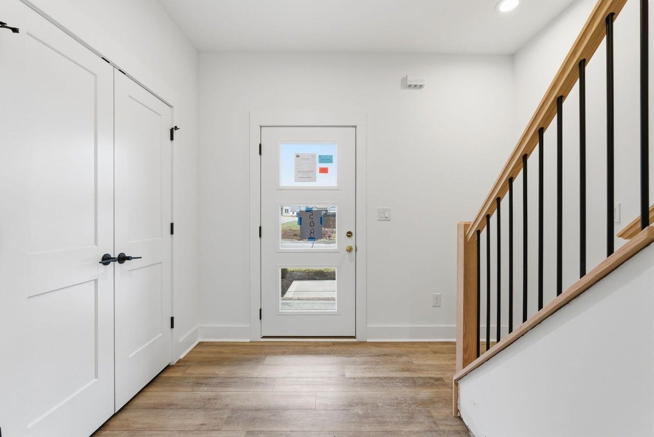 508 Cripple Creek Circle - Photo 2 of 28