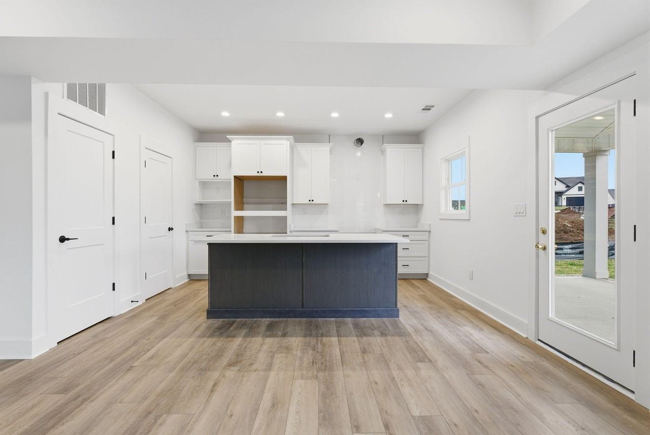 508 Cripple Creek Circle - Photo 5 of 28