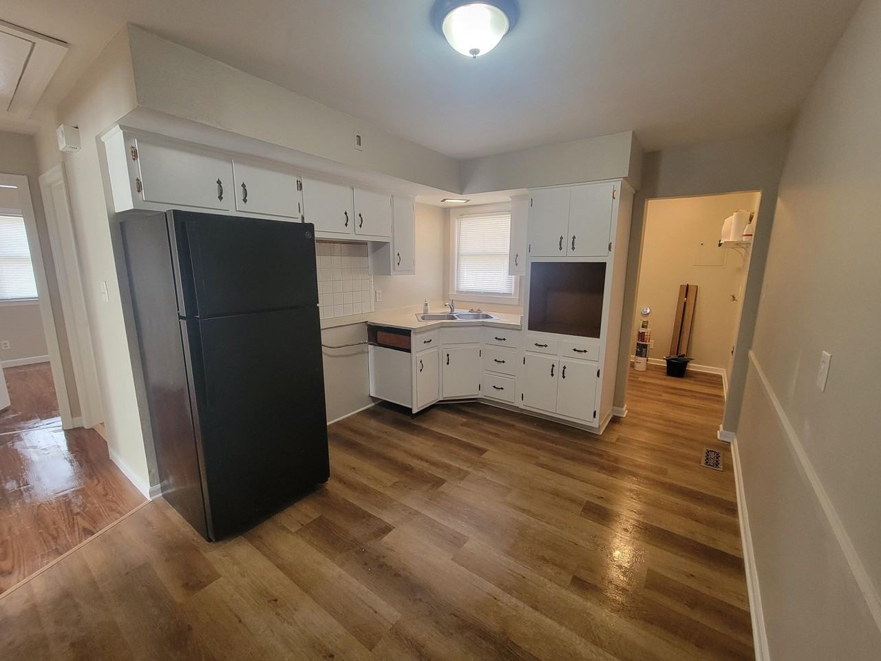 1969 Fair Oaks Dr Unit B #B - Photo 3 of 10