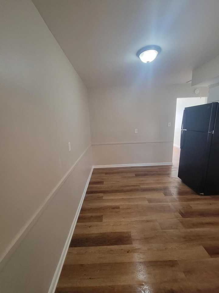 1969 Fair Oaks Dr Unit B #B - Photo 4 of 10