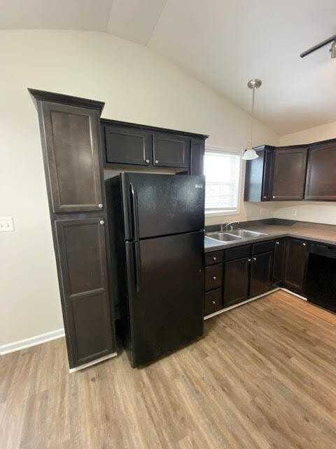 152 Stephen Dr - Photo 6 of 21