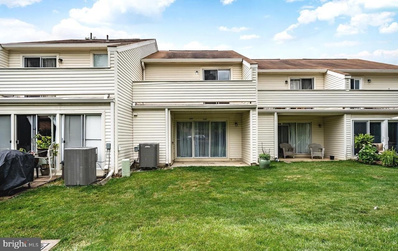 314 Headhouse Ct - Photo 7 of 28