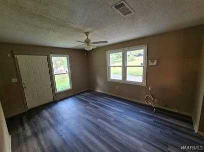 1102 Jameswood Ct - Photo 6 of 28