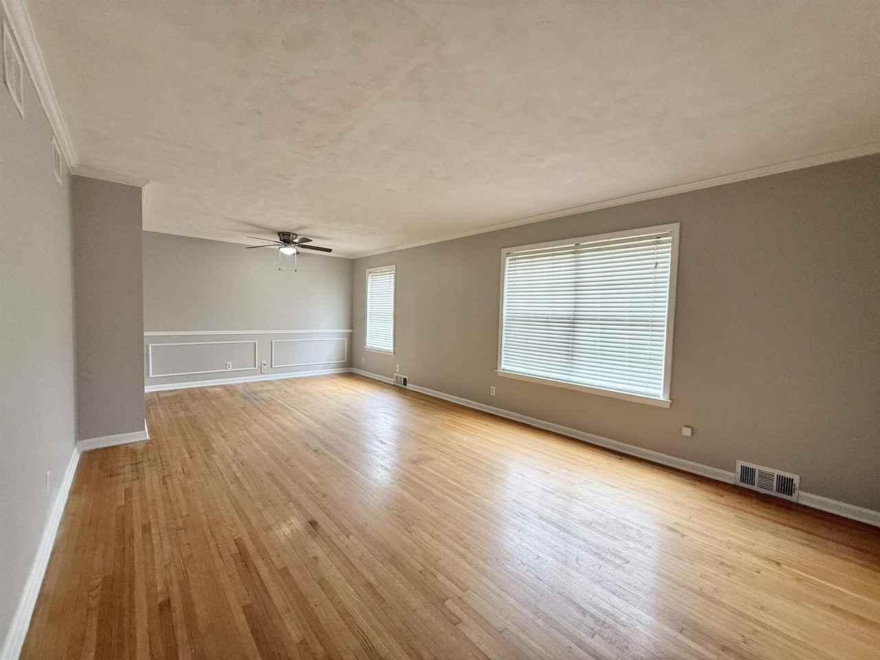 3048 Kenneth St - Photo 7 of 14