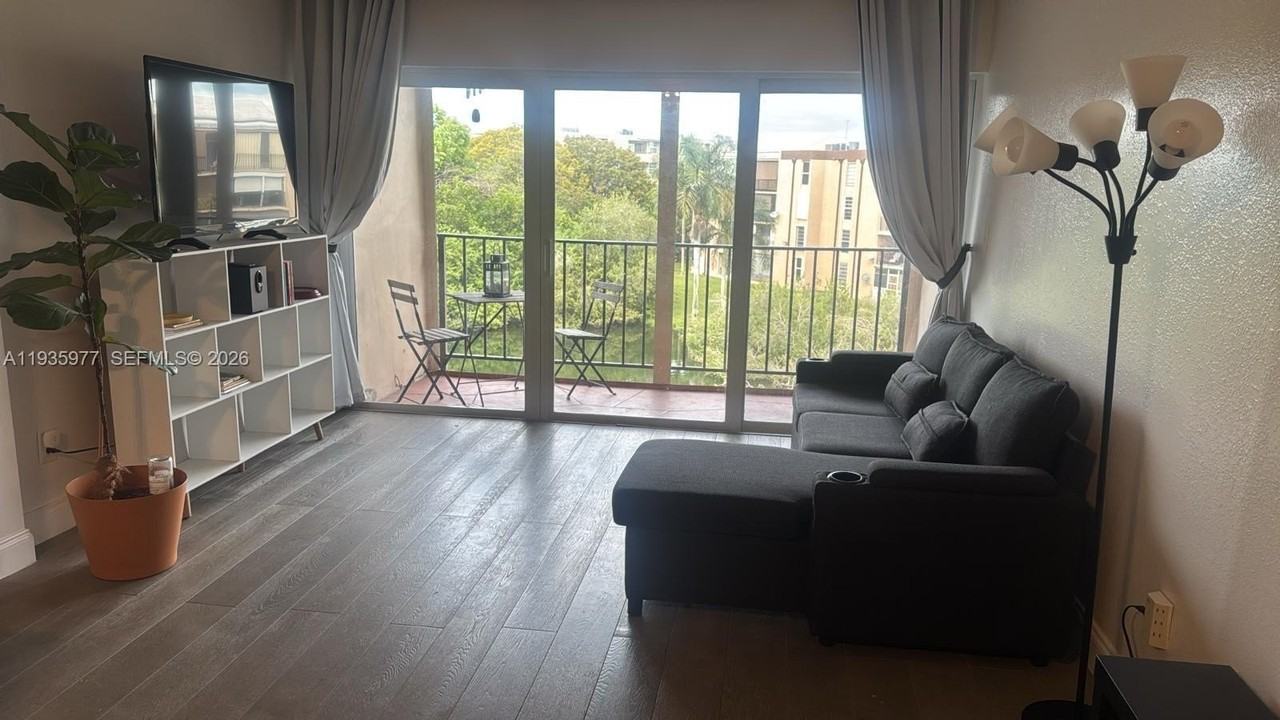 8897 Fontainebleau Blvd #408 - Photo 6 of 28