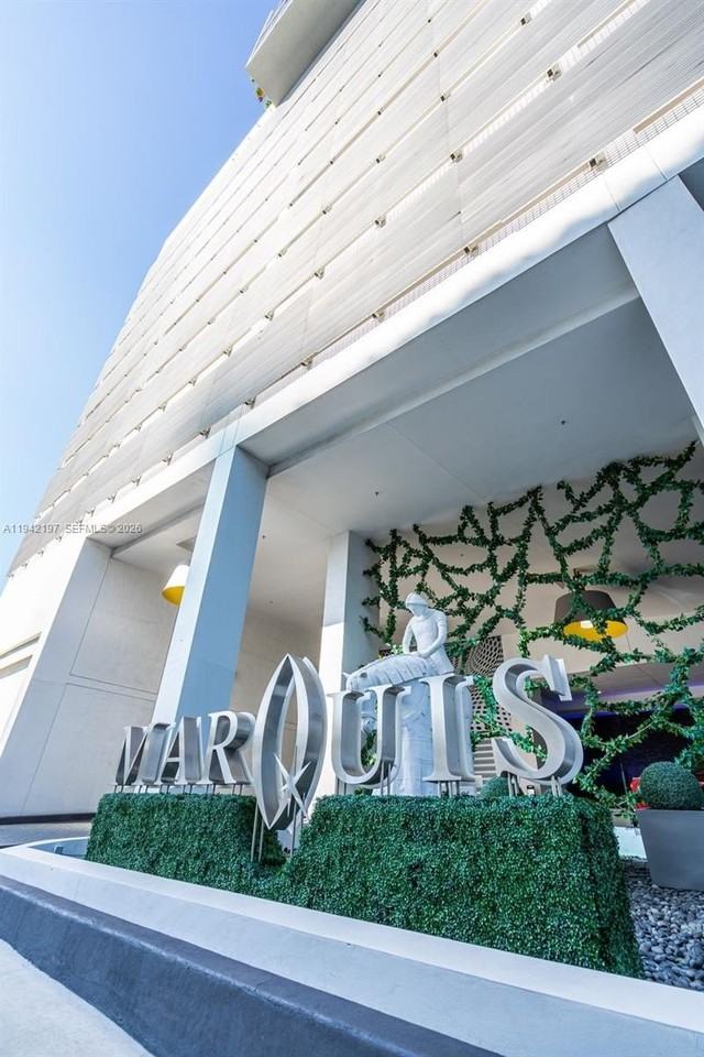 1100 Biscayne Blvd #2907 - Photo 4 of 45