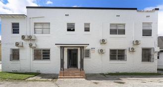 850 Nw 2nd St #4 - Photo 1 of 1