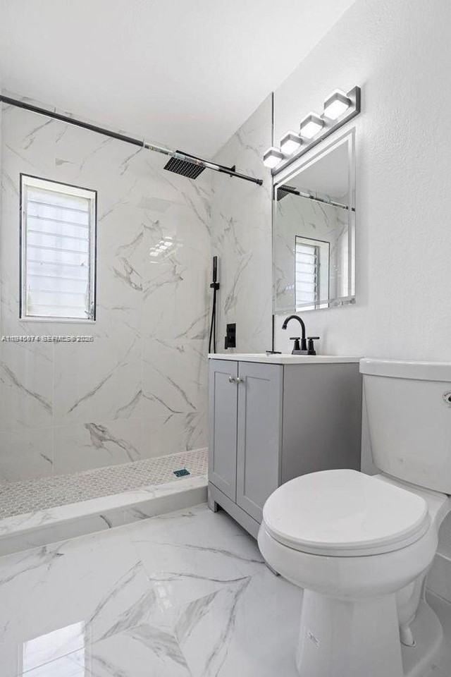 15900 Nw 18th Ave - Photo 2 of 26