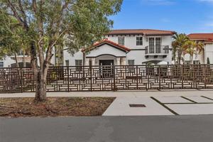 featured image of 1102 Sw 149th Path #0