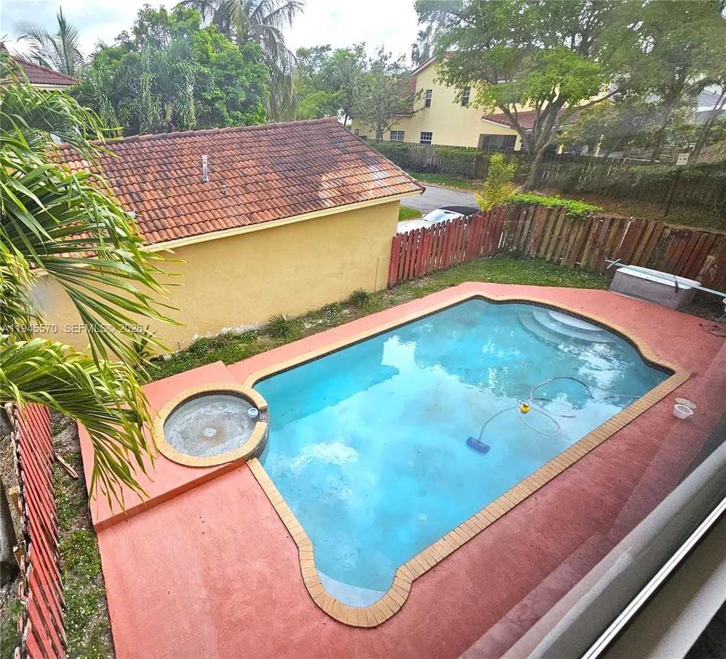 11025 Sw 156th Pl #11025 - Photo 3 of 23