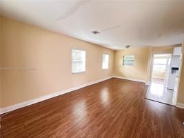 featured image of 1701 Nw 14th Ct