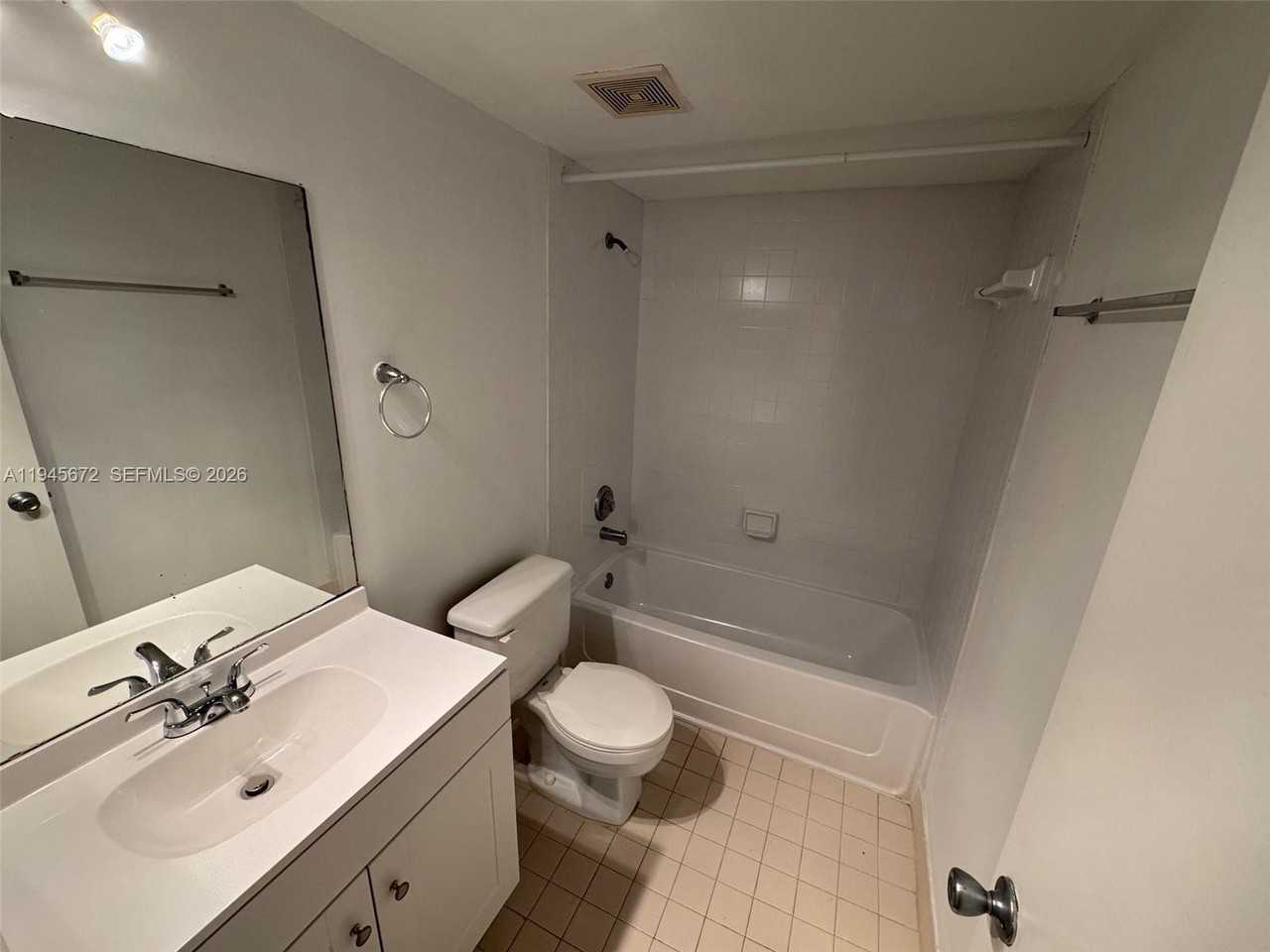 9948 Nob Hill Ln #9948 - Photo 4 of 11