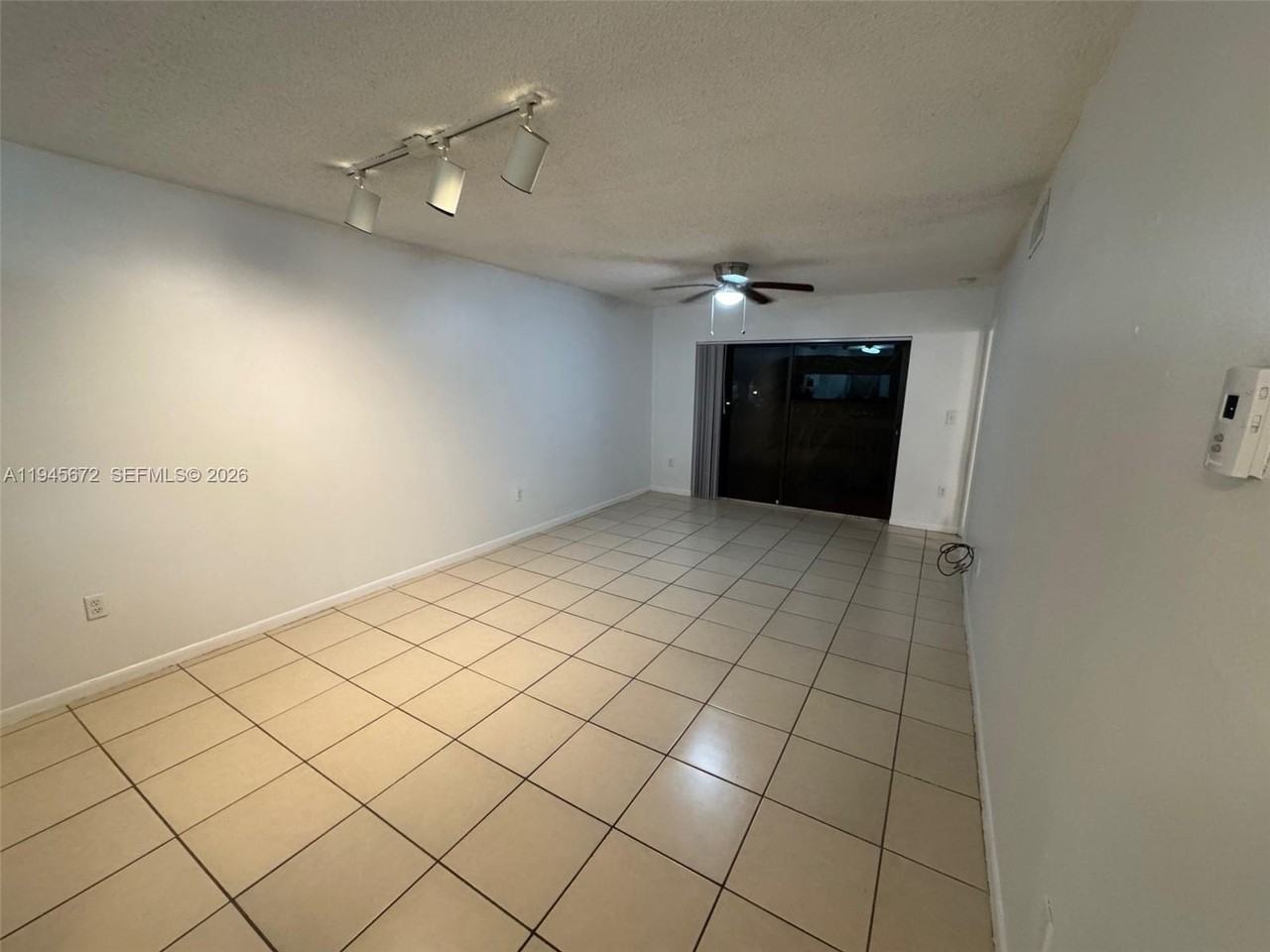 9948 Nob Hill Ln #9948 - Photo 5 of 11