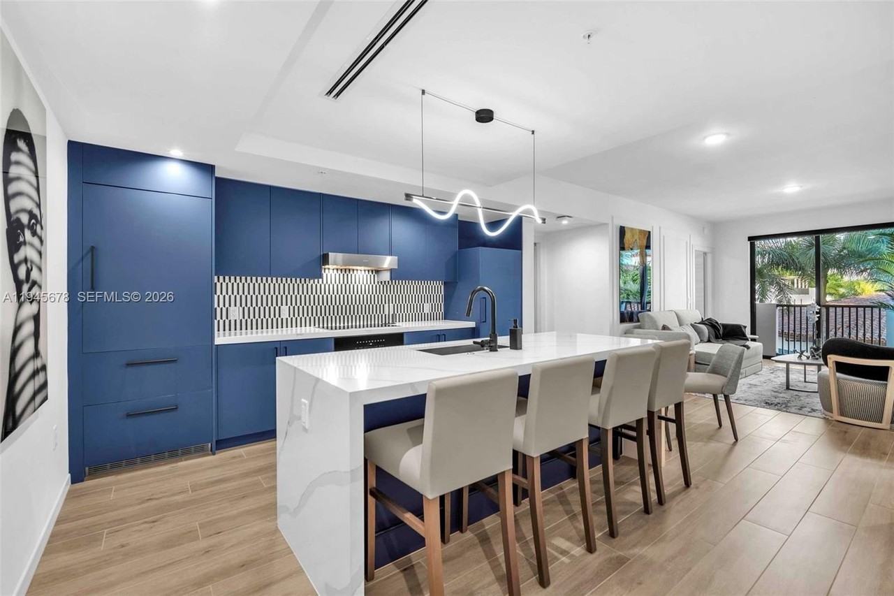 4220 Laguna St #505 - Photo 6 of 29