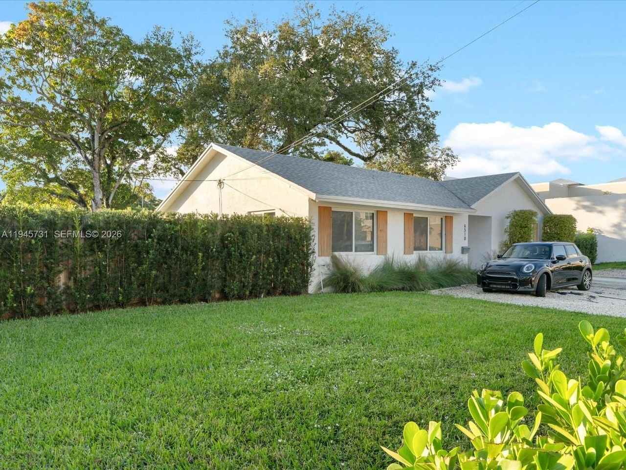 6510 Sw 59th Pl - Photo 3 of 23