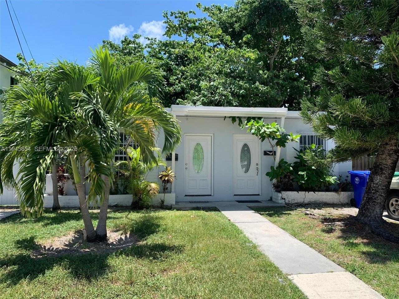 3032 New York St #3032 - Photo 2 of 10