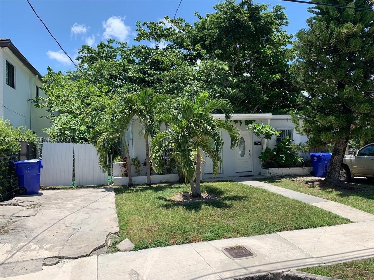 3032 New York St #3032 - Photo 3 of 10