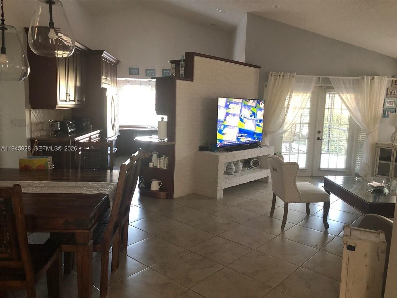 3100 Nw 122nd Ave - Photo 3 of 20